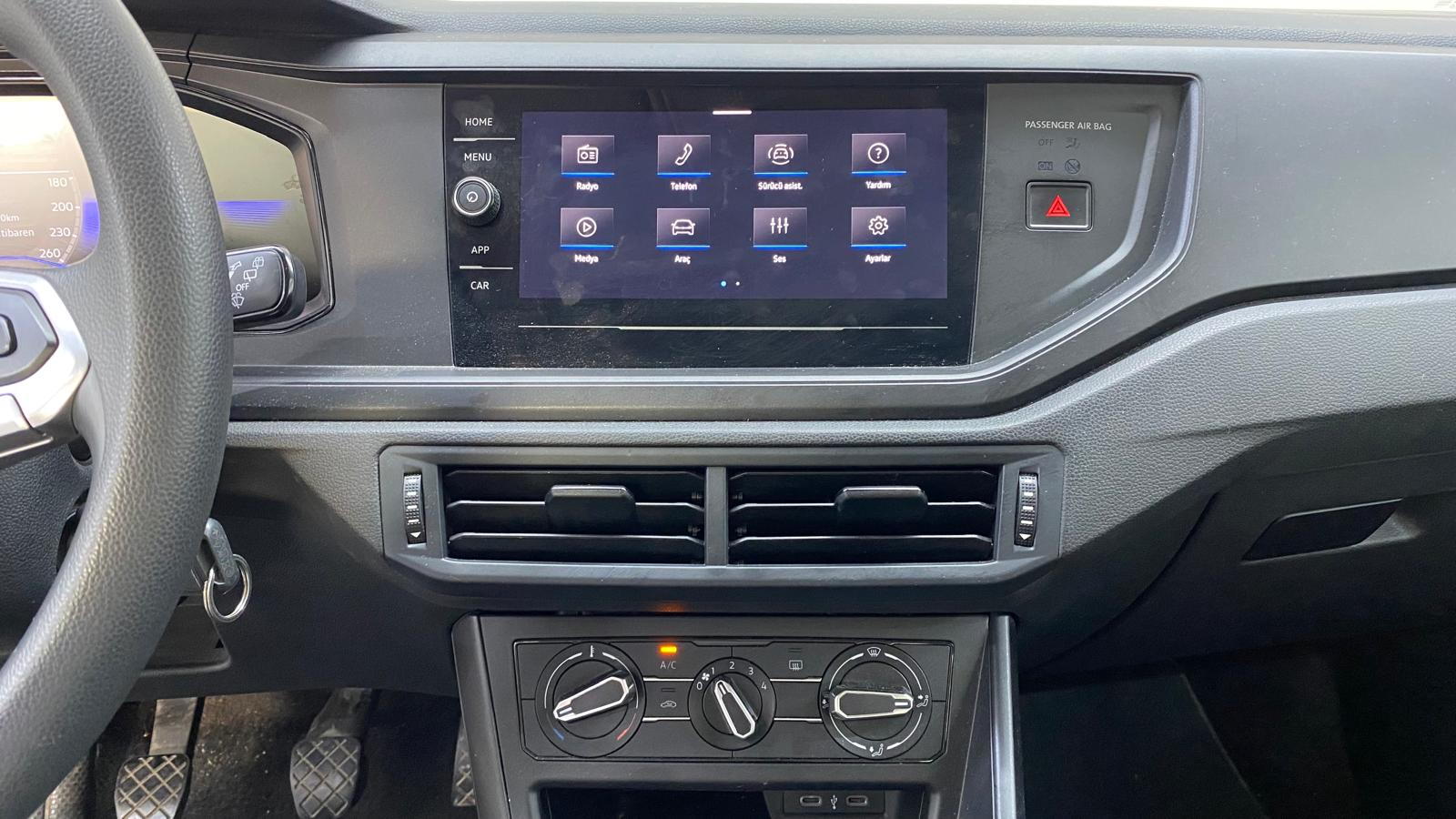 VOLKSWAGEN POLO 10